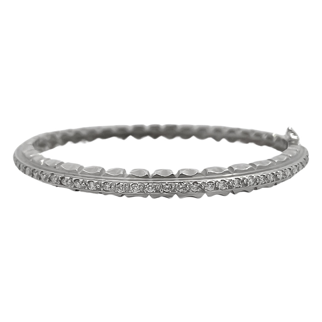 The Vintage Collection <p>Diamond Line Bangle Bracelet